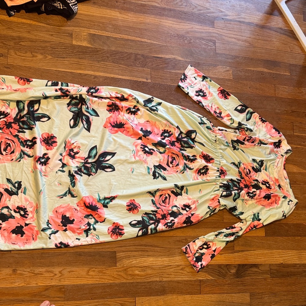 Floral Maxi Dress with Pink and Green Design